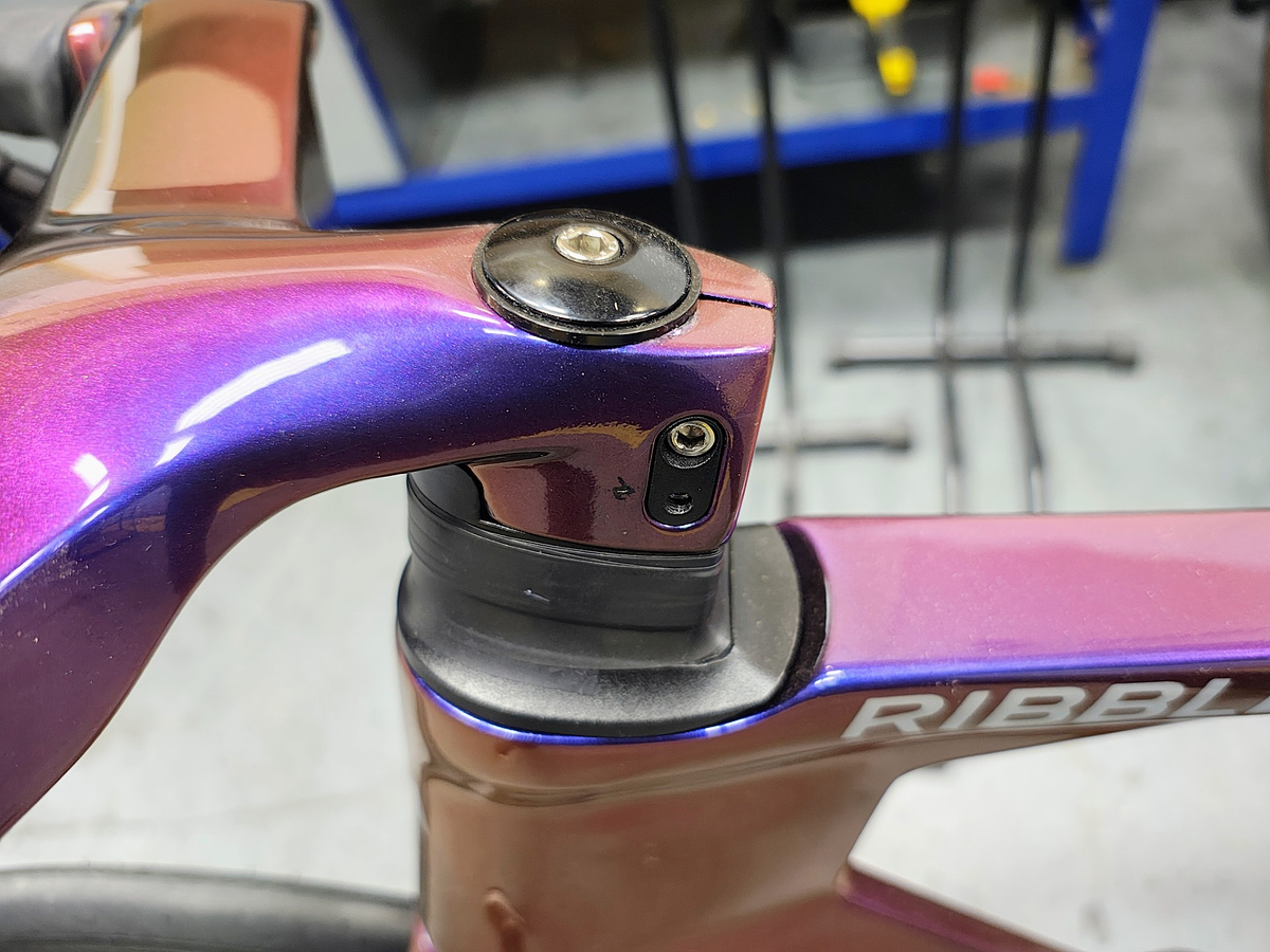 Ultra SLR - Custom Colour - Shimano Ultegra Di2 - Medium