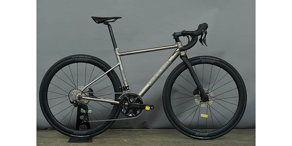 Ribble Endurance Ti Disc - Shimano 105 - XS