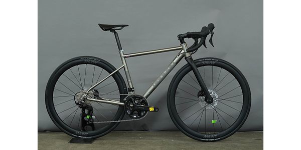 Ribble Endurance Ti Disc - Shimano 105 - XS