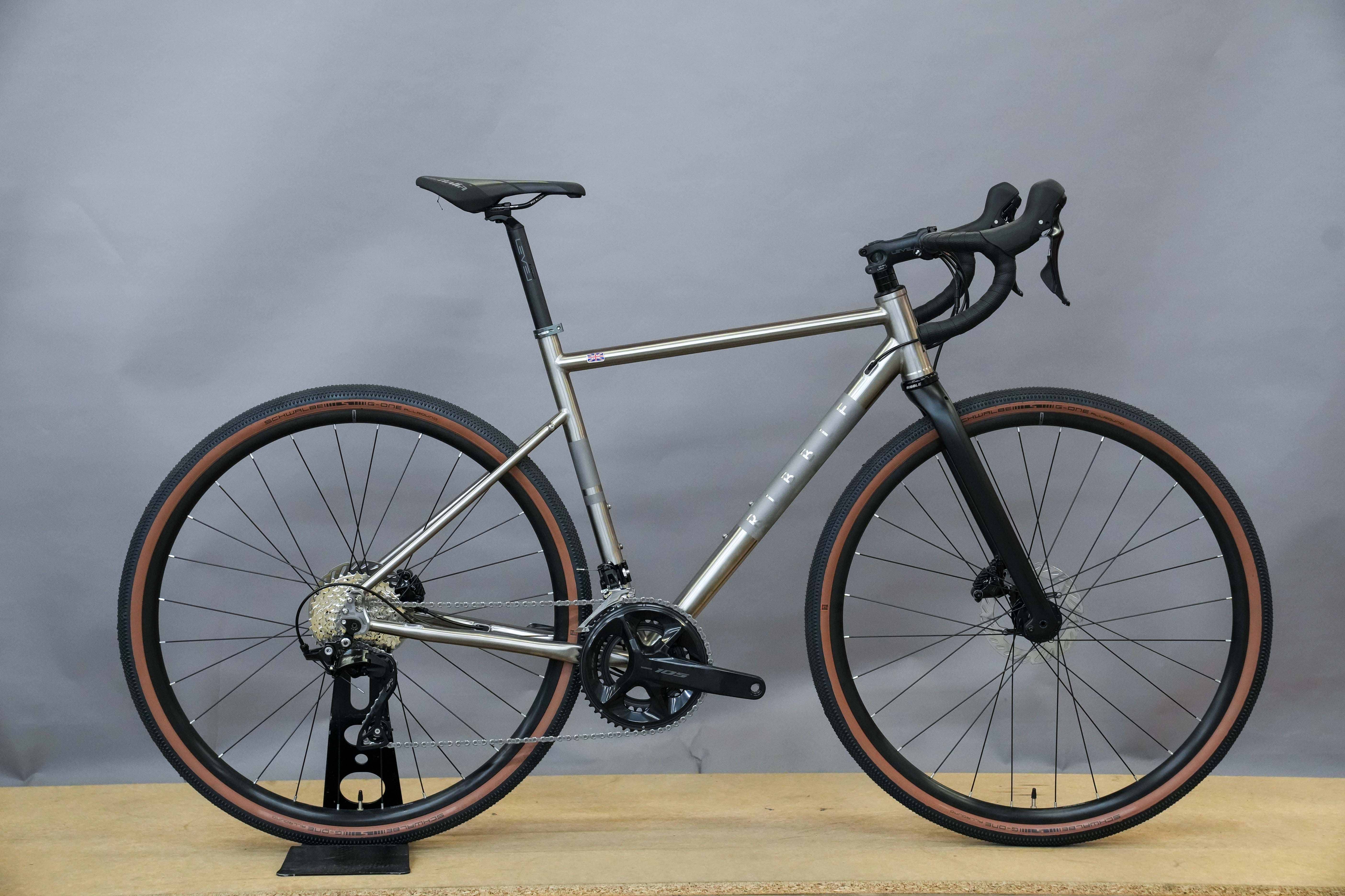 CGR Ti - Shimano 105 - Small