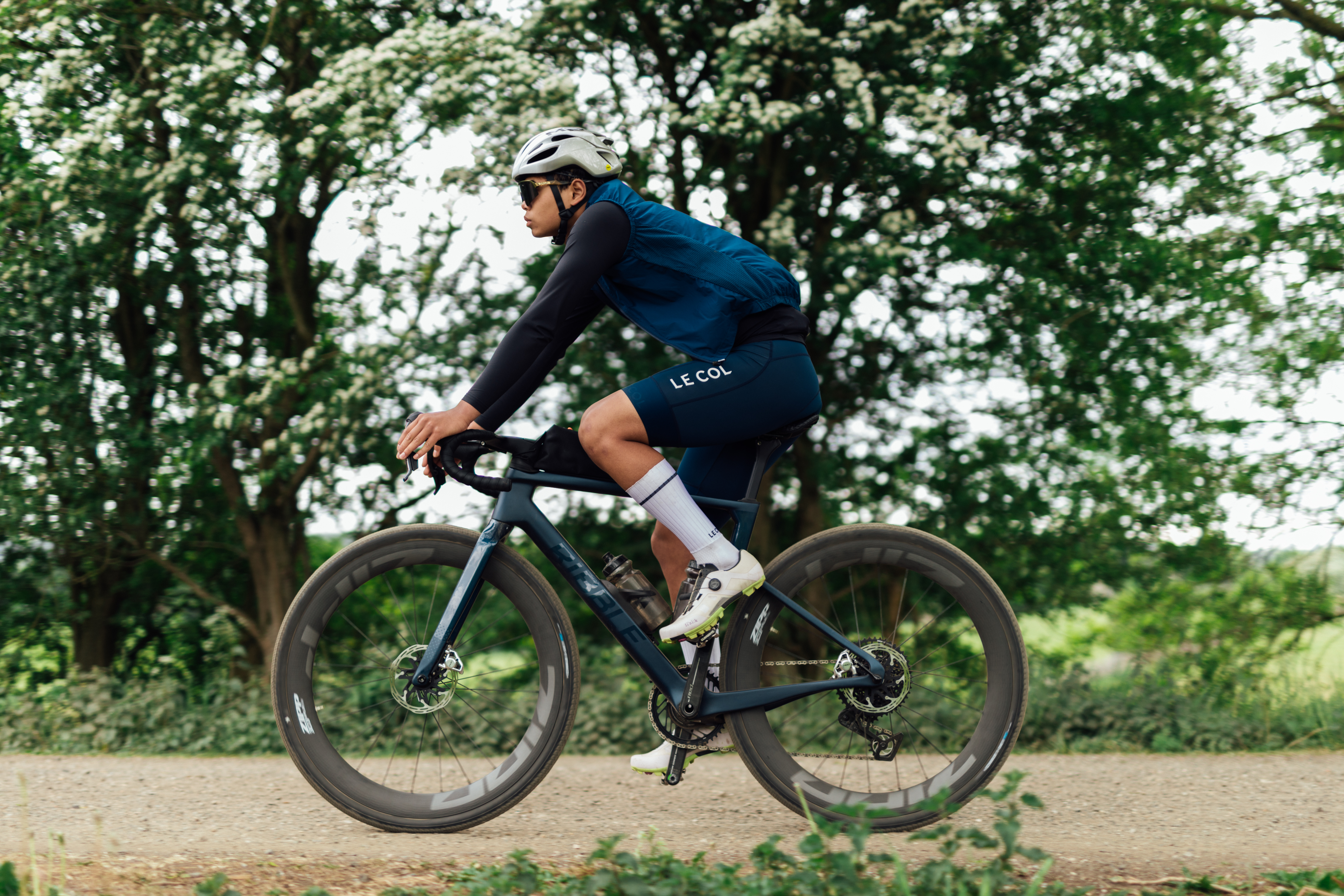 WIN A CUSTOM RIBBLE ULTRA-GRIT