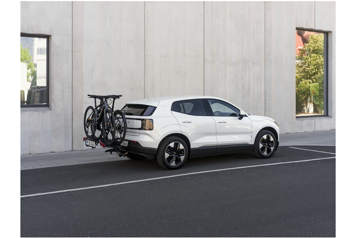 OutPace 2-Bike Towball Carrier 13-pin