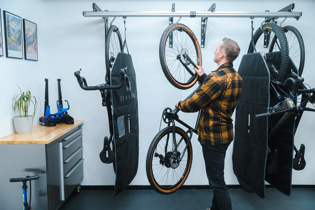 SpaceRail Wall-Mounted 4-Bike Rack