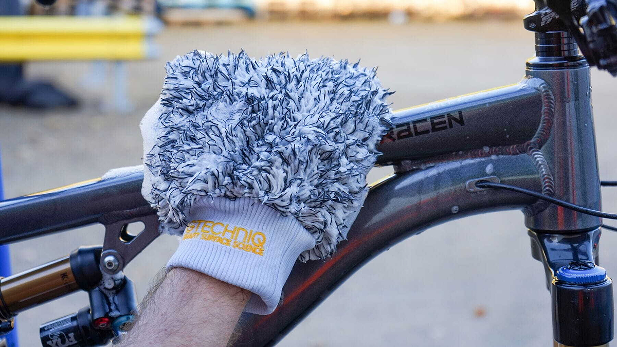 Bike Microfibre Wash Mitt
