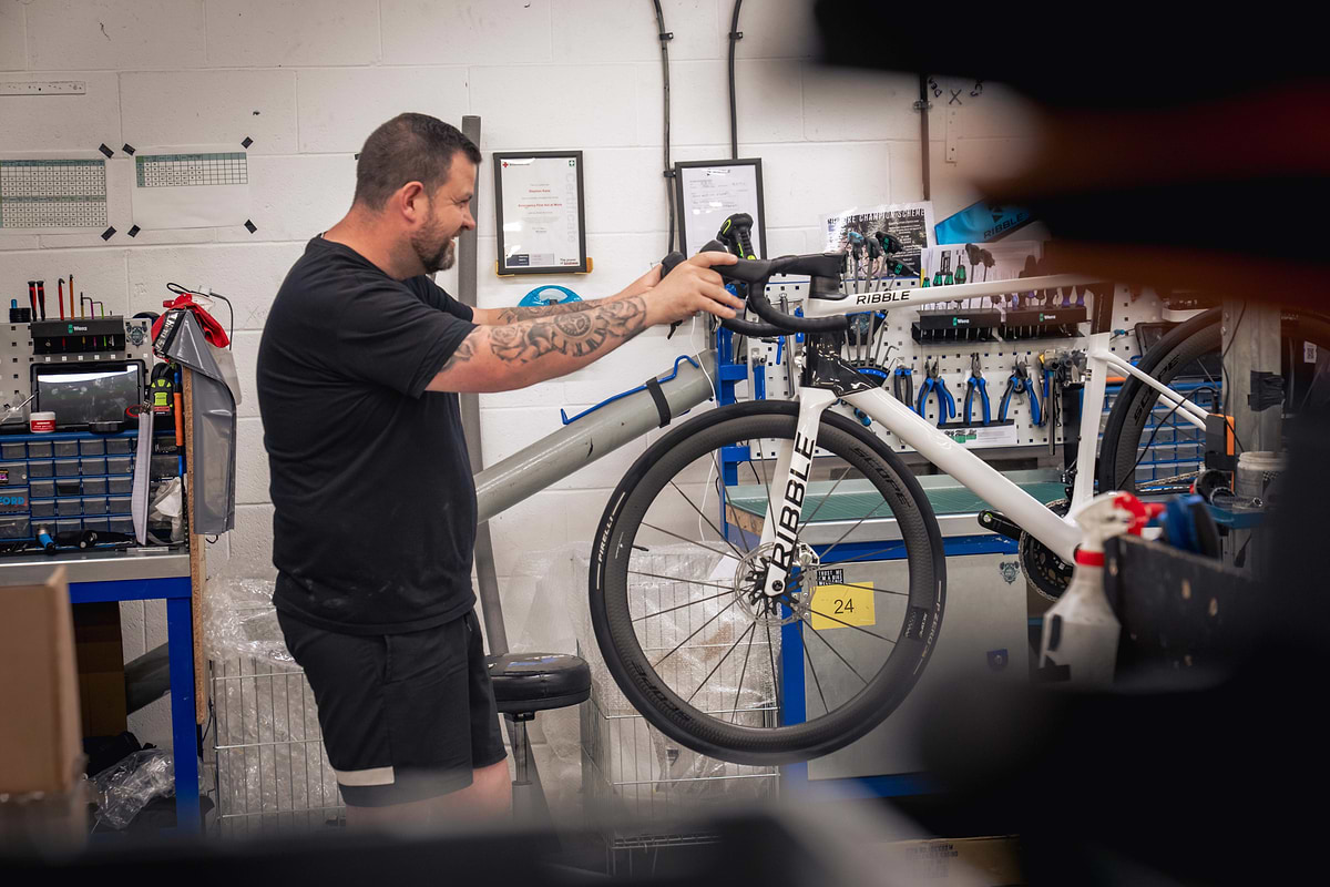 TRUSTED LOCAL MECHANICS, APPROVED BY RIBBLE
