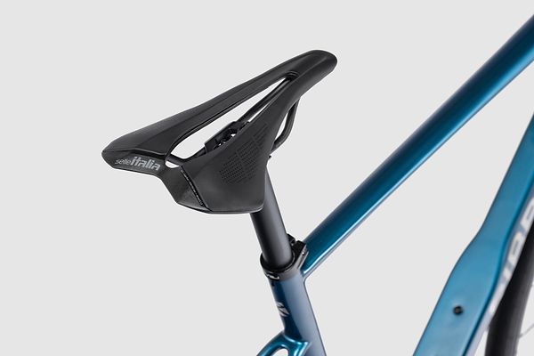Saddle