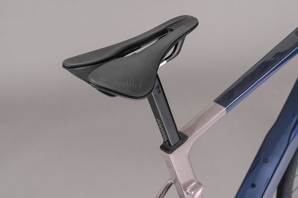Saddle