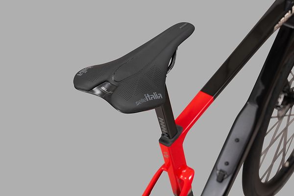 Saddle