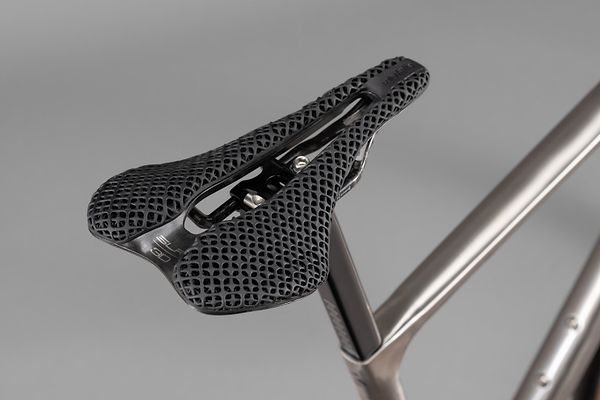 Saddle