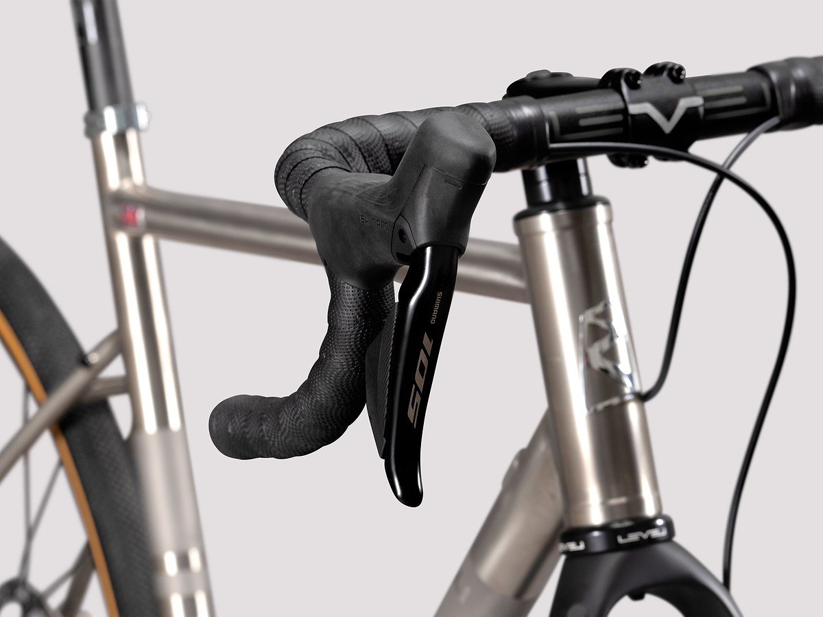 CGR Ti 105 Di2 image 2