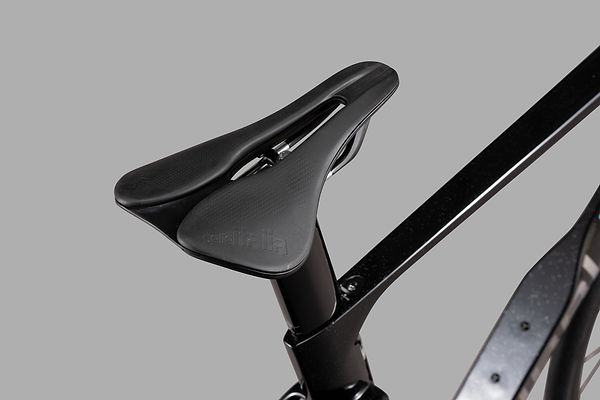 Saddle