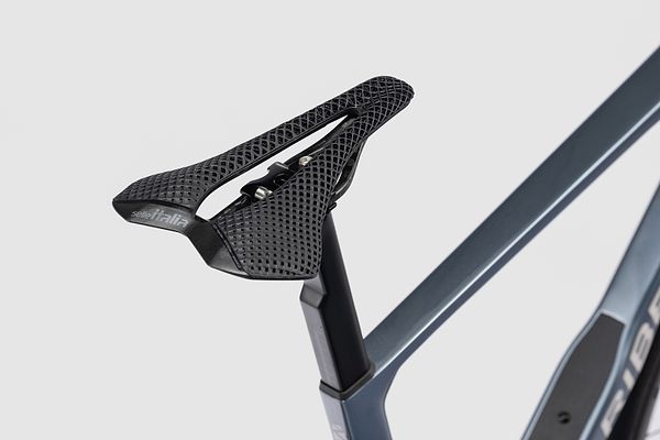 Saddle