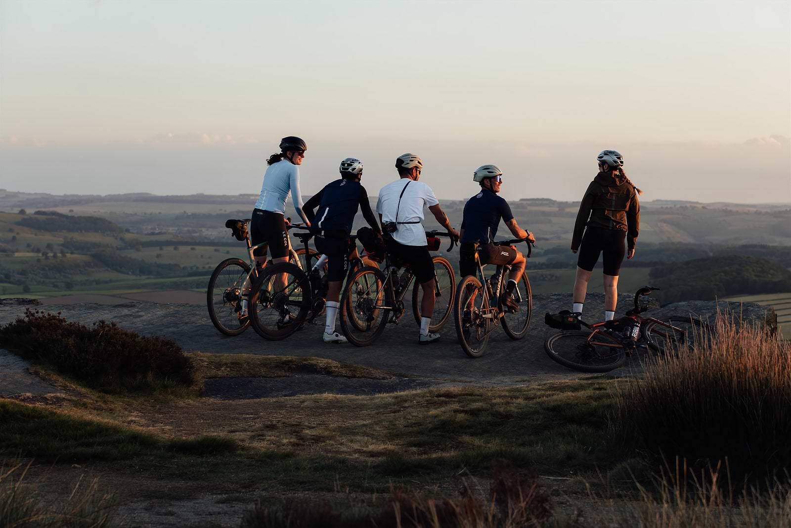 How to Choose a Gravel Bike: 2026 Guide