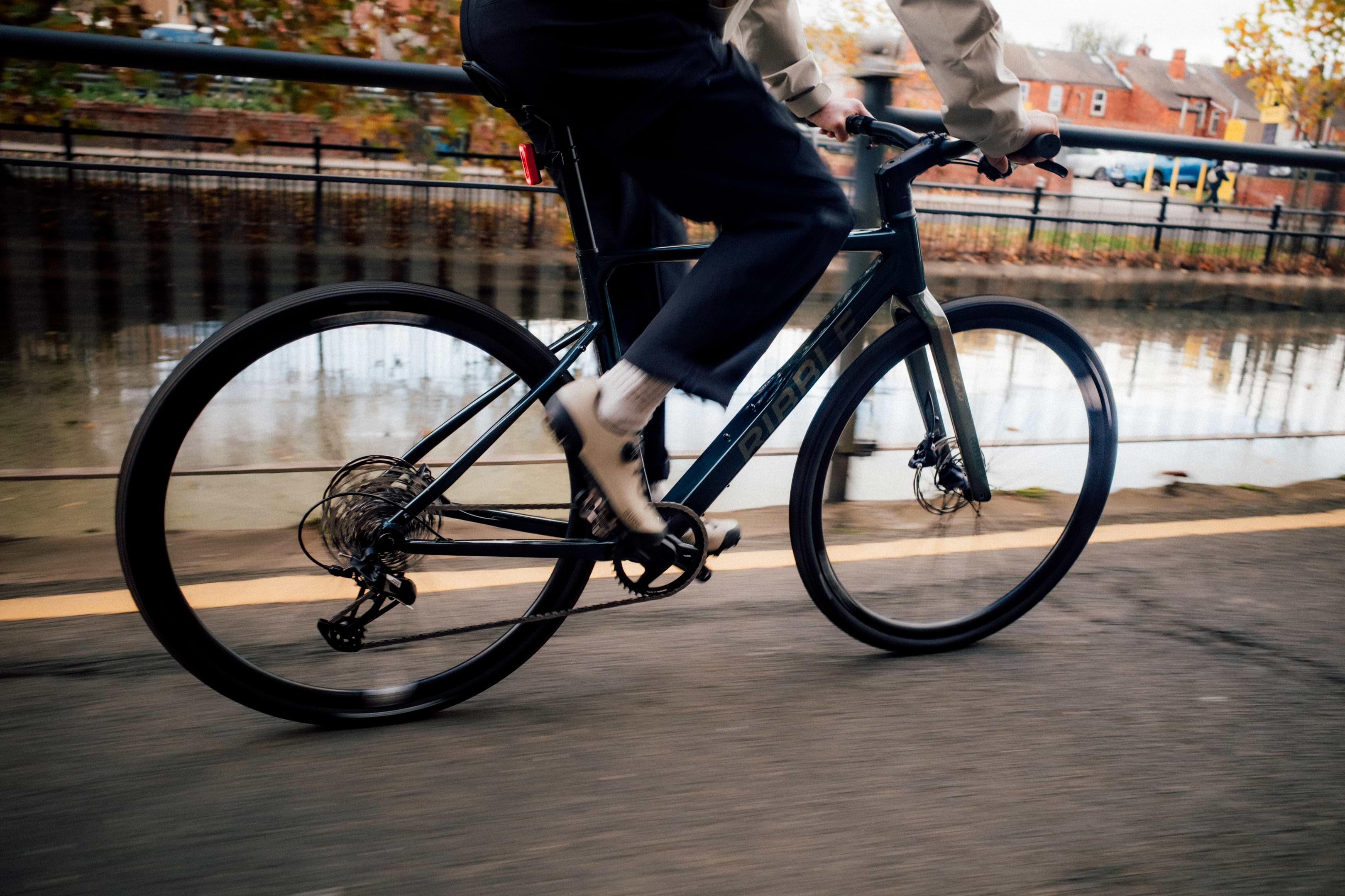 SPORTFIT: Why Flatbar Bikes Might Be Right For Your