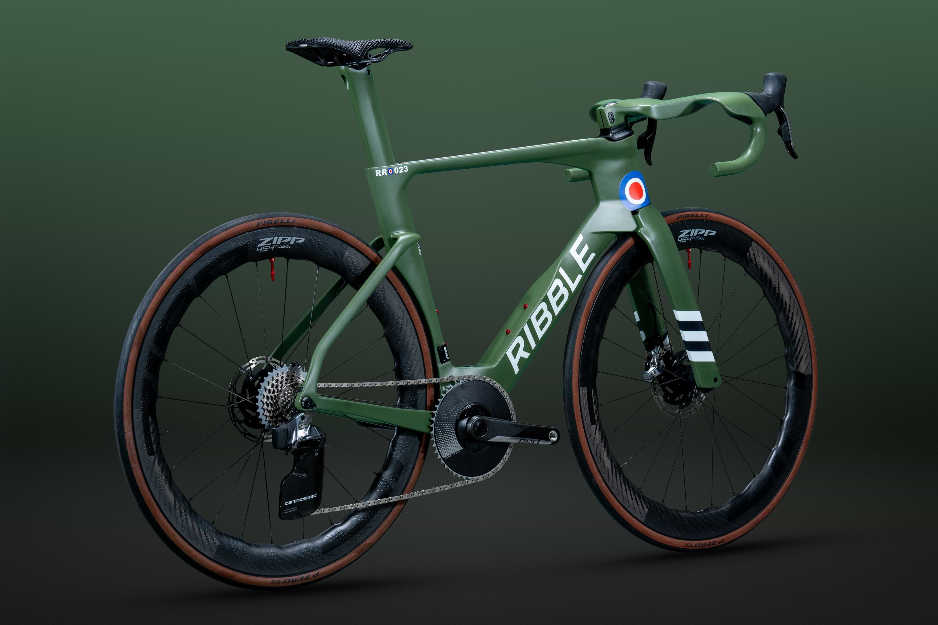 Forces_UltraSLR_Rouleur23_Stud