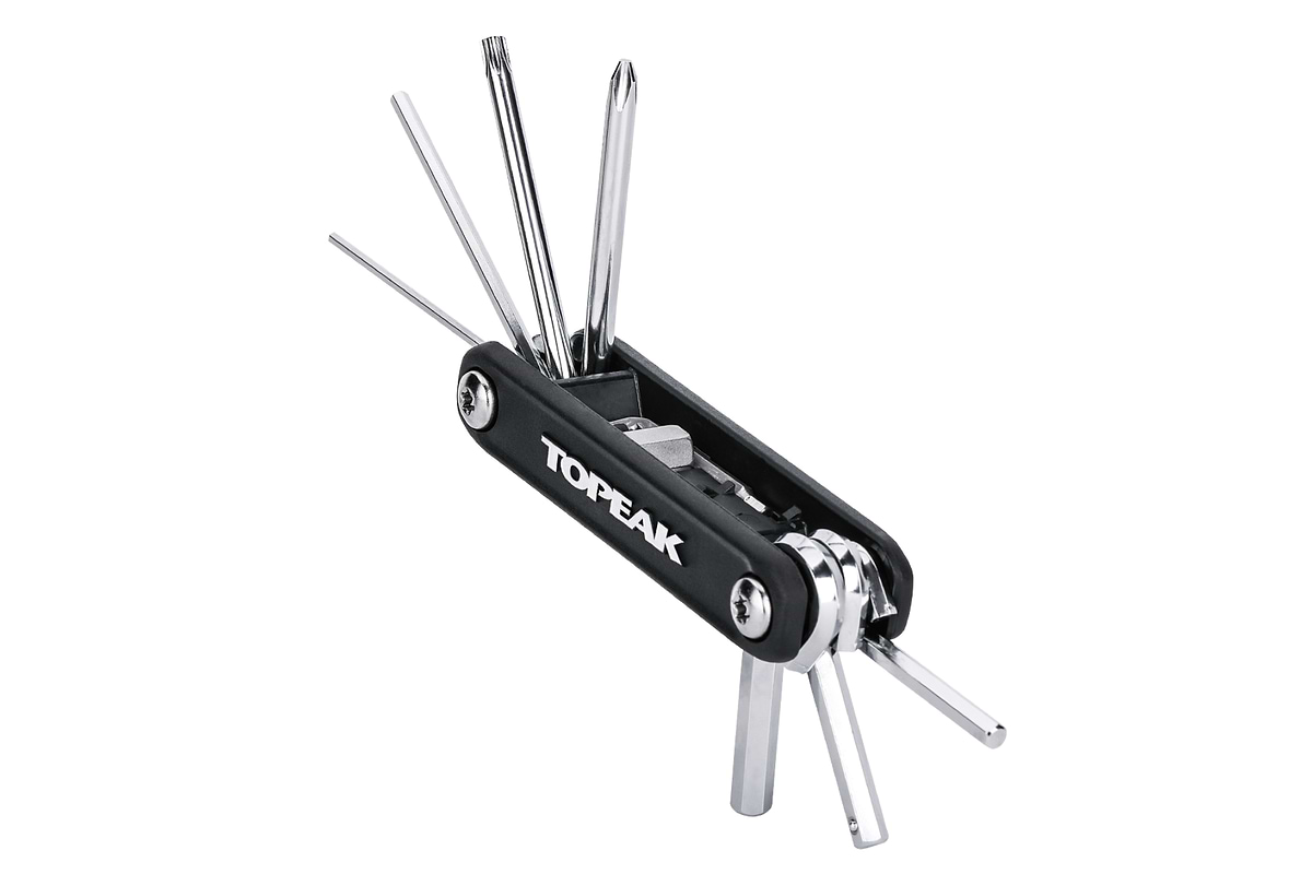 Deluxe Cycling Accessory Kit