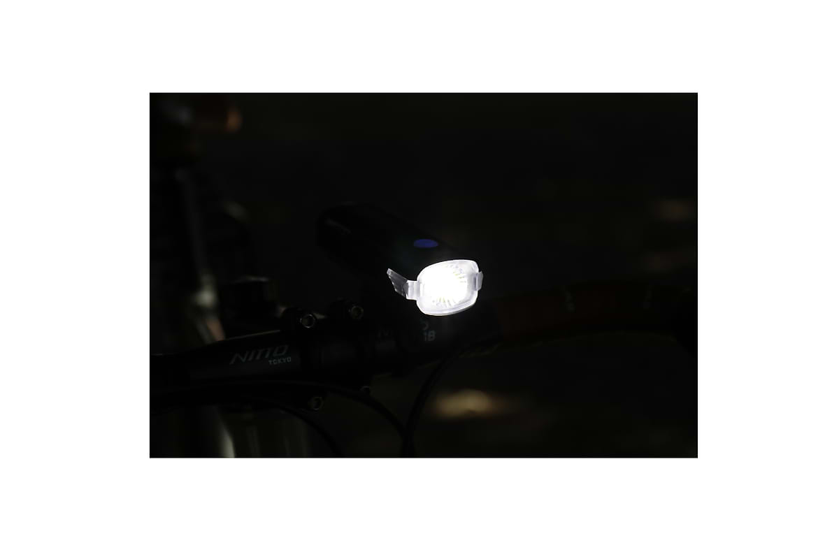 Ampp 1700 Front Light
