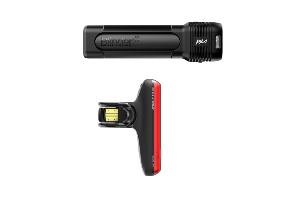 Blinder Pro 1400 and R150 Lightset