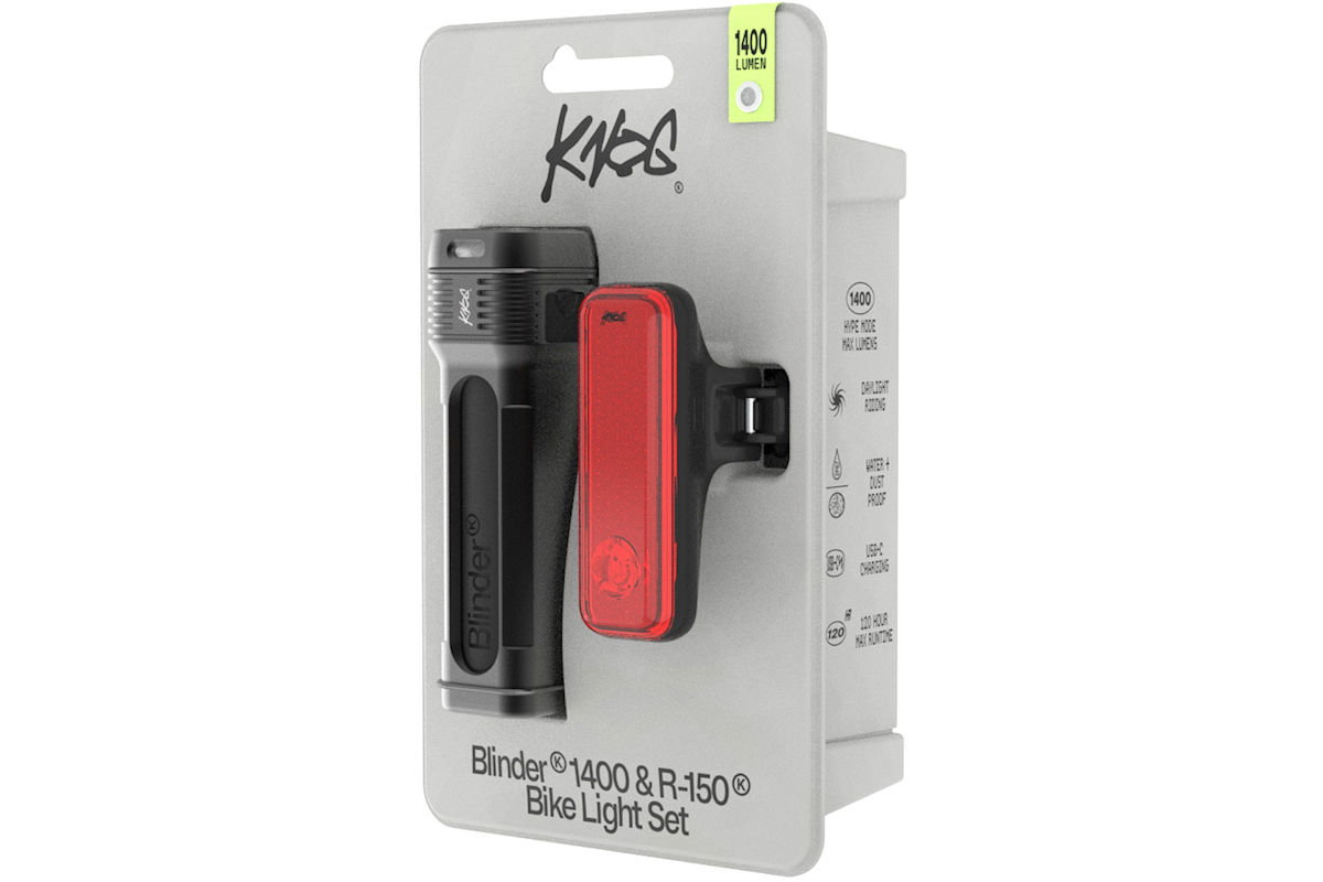 Blinder Pro 1400 and R150 Lightset