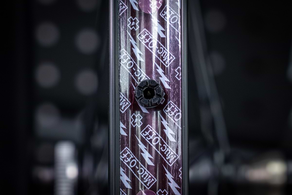 Tubeless Valves V2