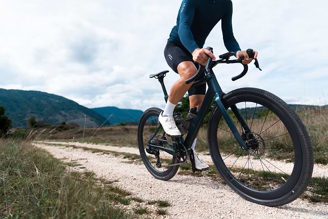 What Is a Carbon Gravel Bike Best For?