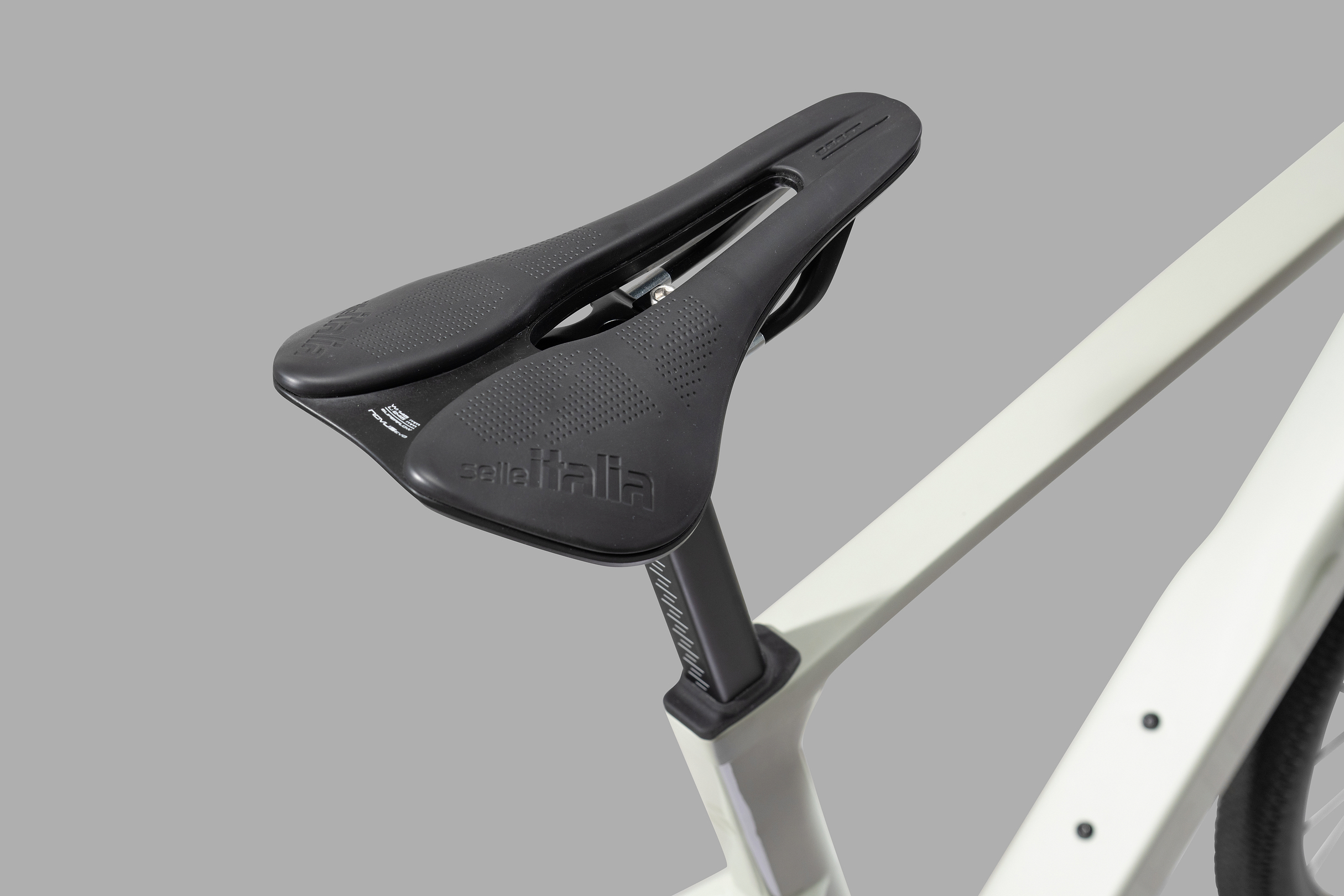 Ribble ALLGRIT E CARBON-X Apex XPLR AXS - Sandstone | Ribble Cycles