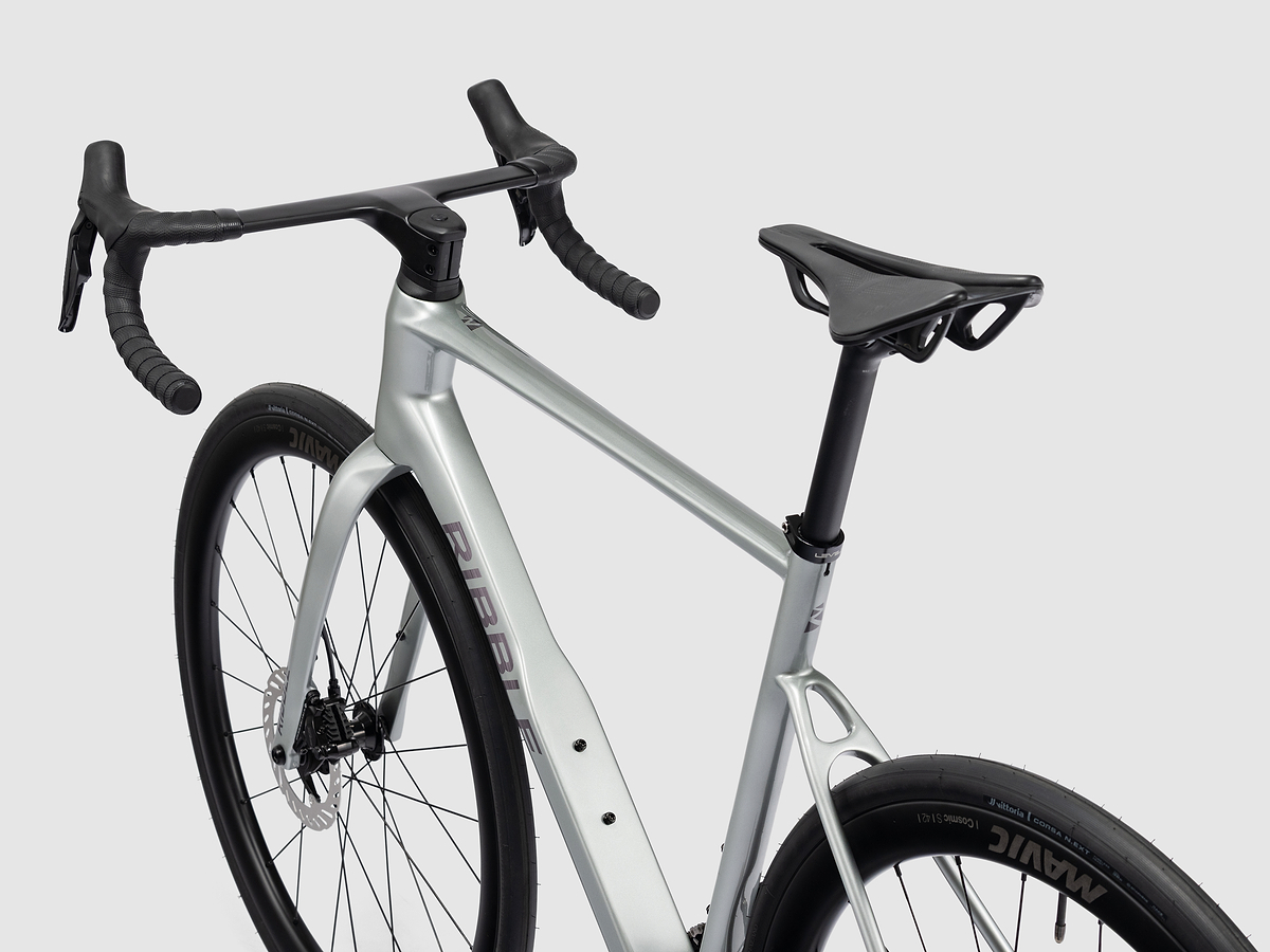 Allroad Carbon 105 Di2 Aero image 2