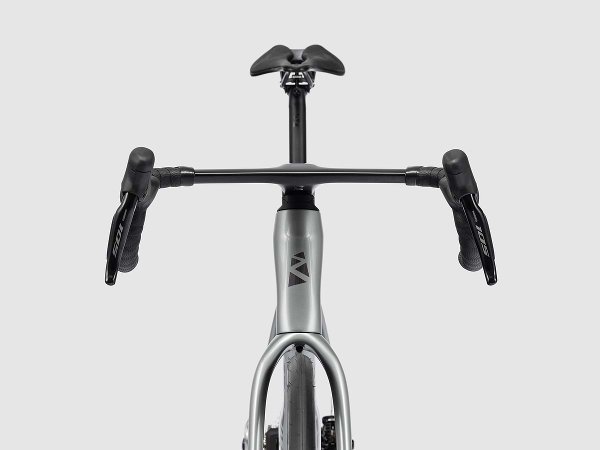 Allroad Carbon 105 Di2 Aero image 4