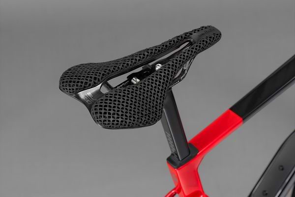 Saddle