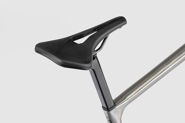 Saddle