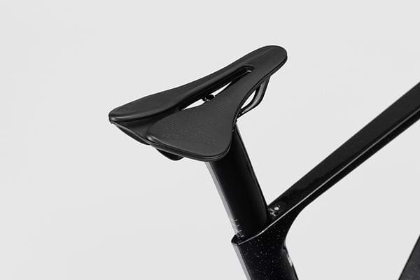 Saddle