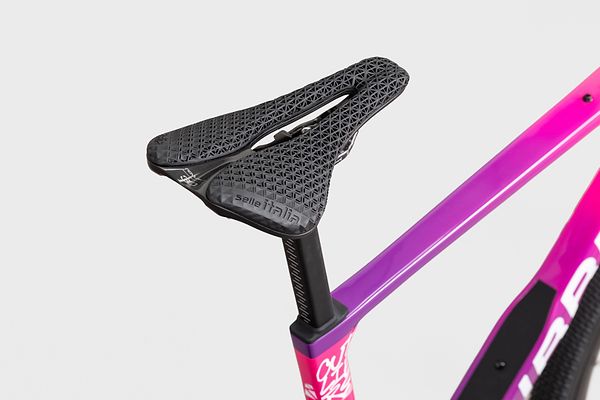 Saddle