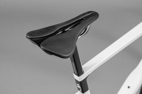 Saddle