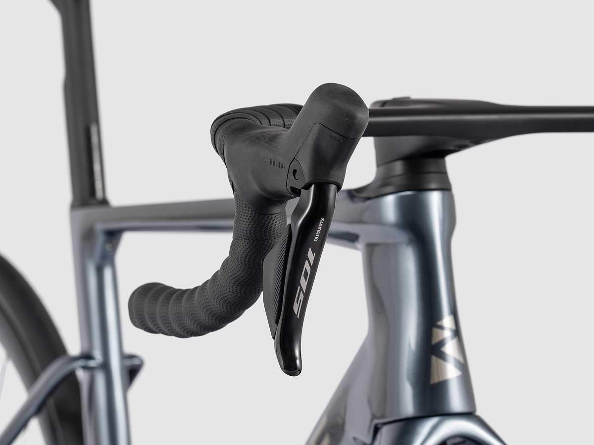 Ultra-Road 105 Di2 Aero image 5