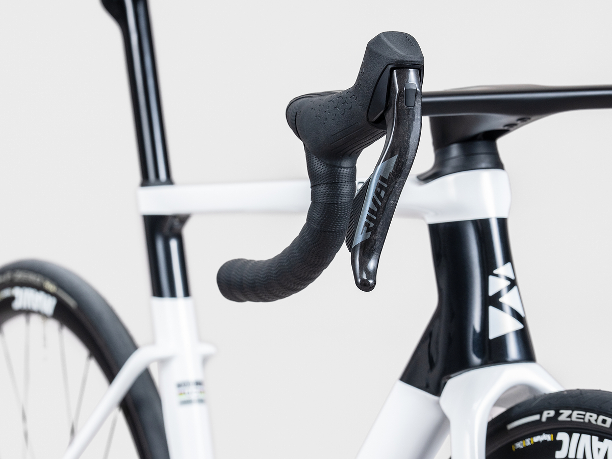 Ultra-Race Rival AXS image 3