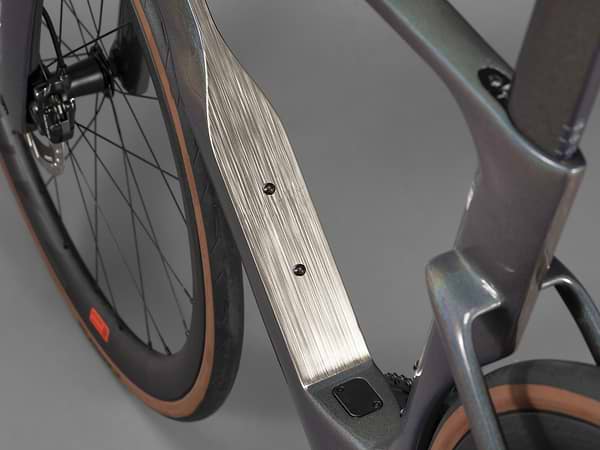 Ultra-Aero SL R - Hero image 4