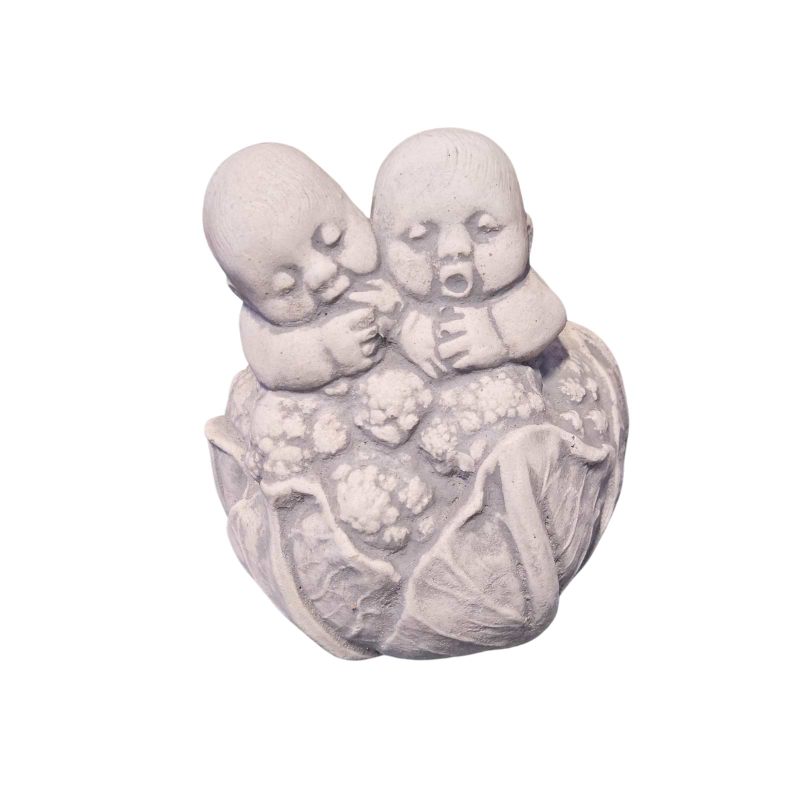 Børn i blomkål - betonfigur - 15 cm