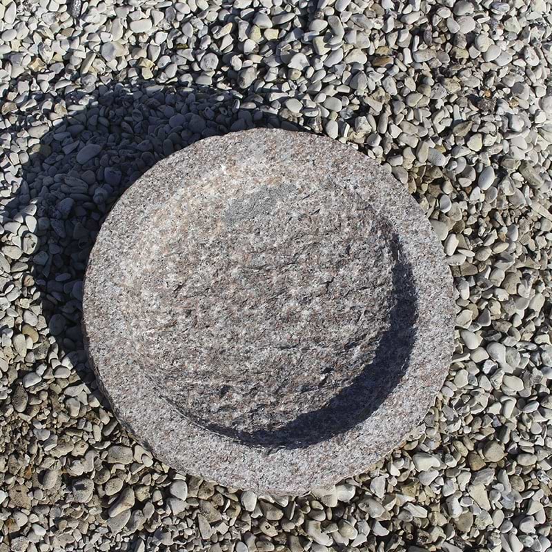 fuglebad rund rosa granit