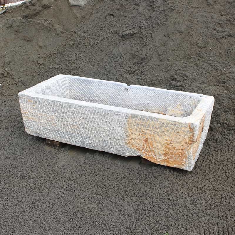 Granit trug