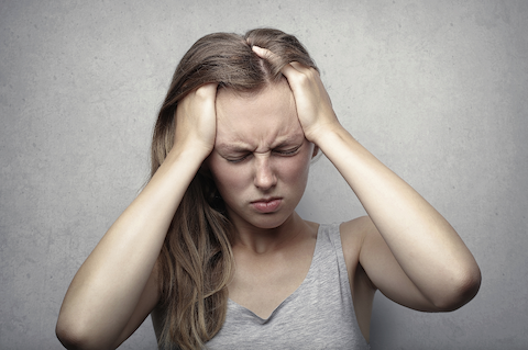 Effet stress chute de cheveux.