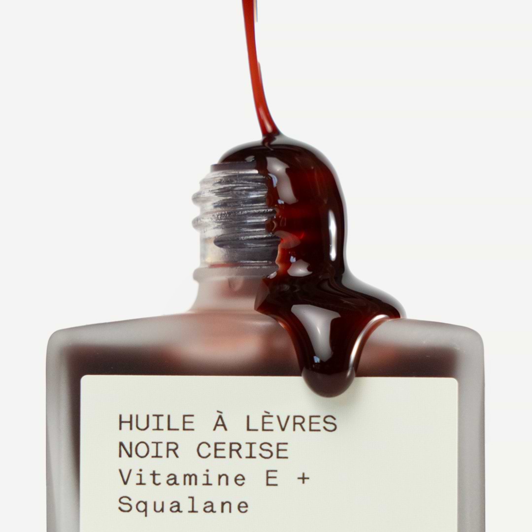 Choix entre huile à lèvres teintée, gloss et encre à lèvres.