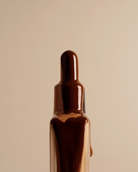 Est-ce-que les soins teintés contiennent un SPF ?