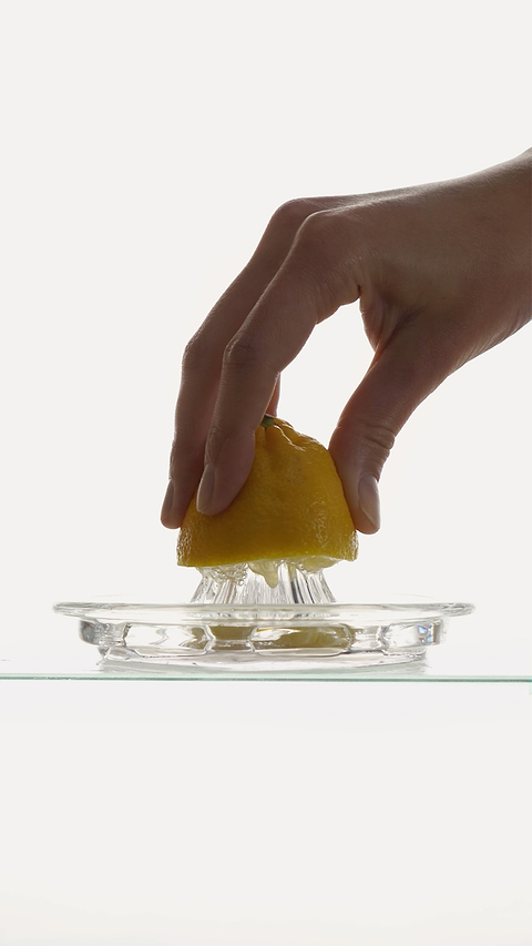 Jus de citron peau.