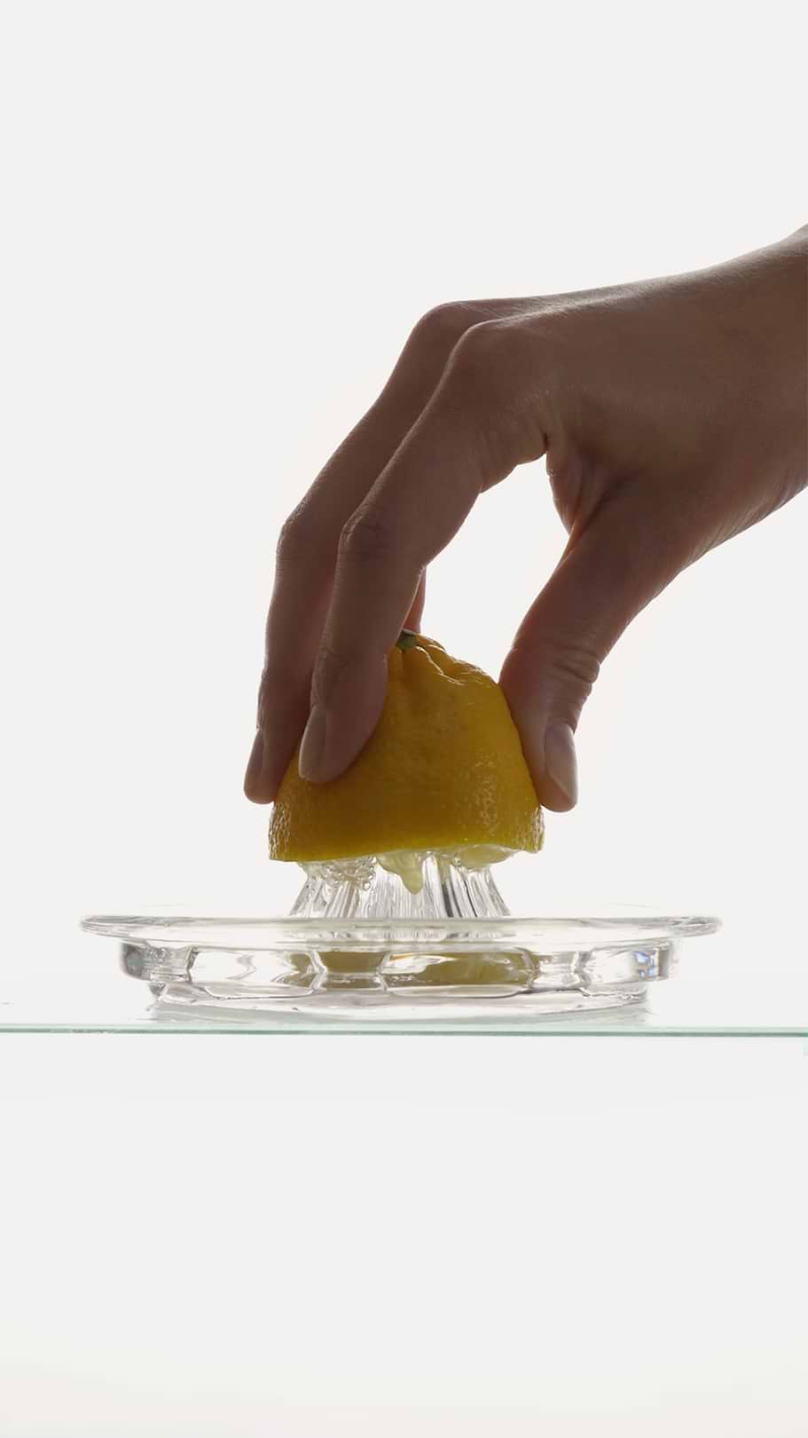 Jus de citron peau.