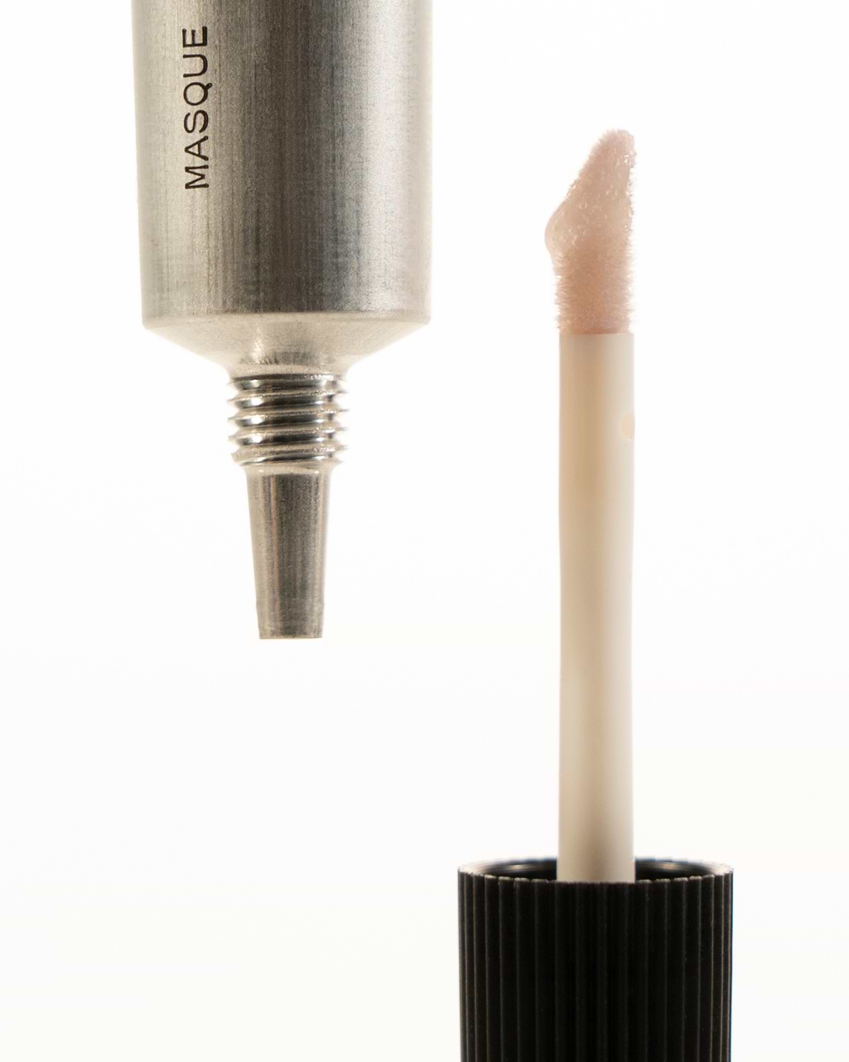 Fréquence d'application peeling lèvres.
