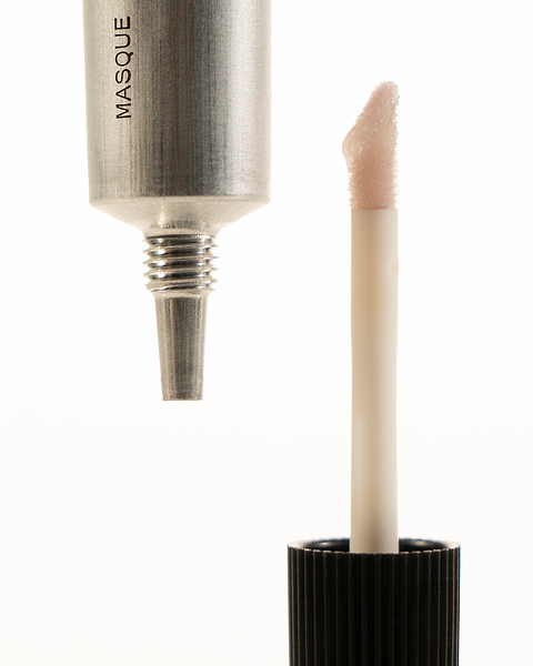 Fréquence d'application peeling lèvres.
