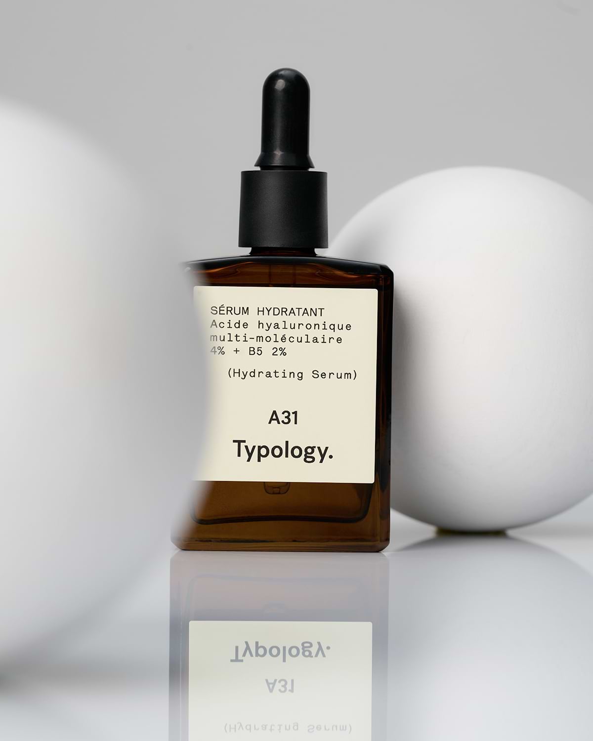 Bienfaits de l'acide hyaluronique pour la peau.