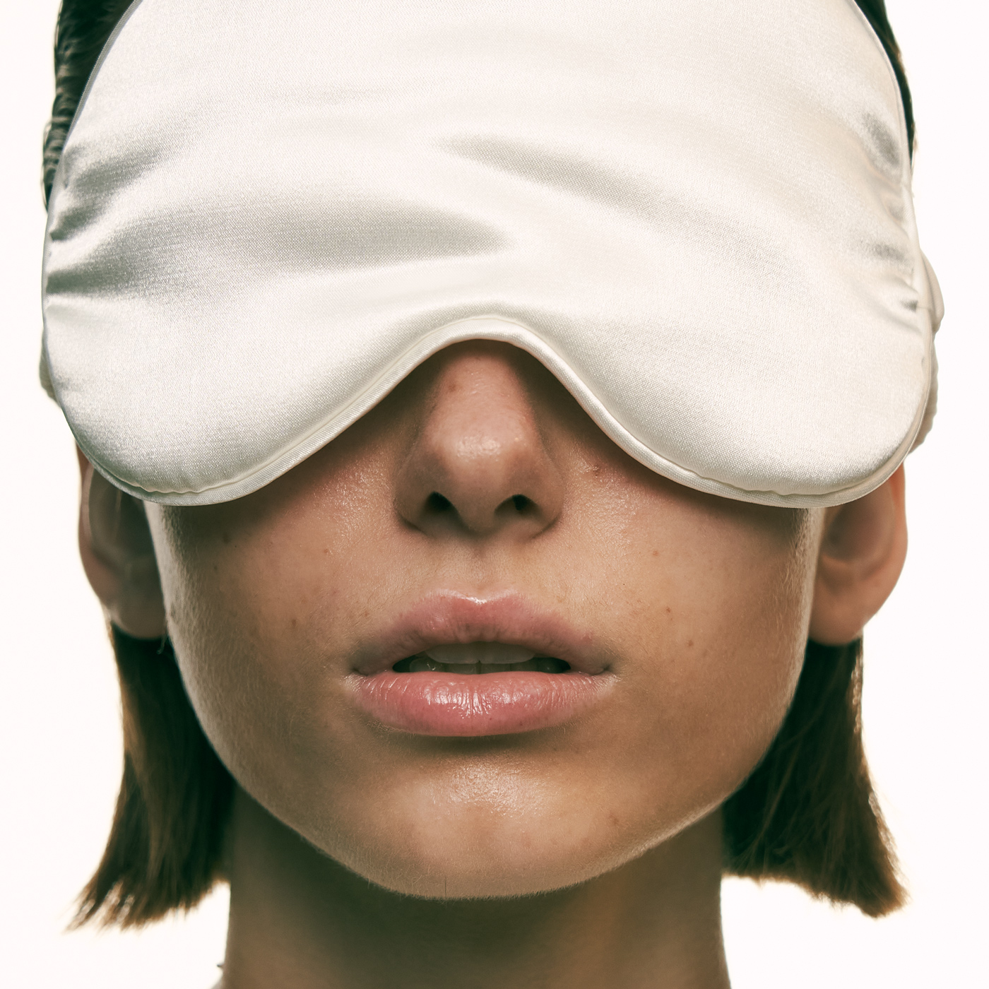Mythe ou réalité sur les rides du sommeil ?
