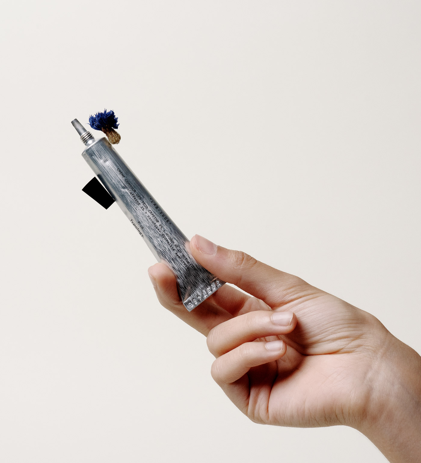 Idées reçues sur le soin contour des yeux.