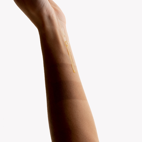 La dihydroxyacétone pour un teint hâlé naturel.